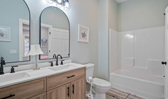 9815 Snow Pointe Dr SE, Alto, MI 49302