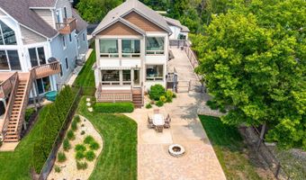 38383 N Drexel Blvd, Antioch, IL 60002