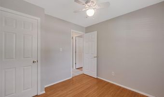 585 Golfwood Dr, Ballwin, MO 63021
