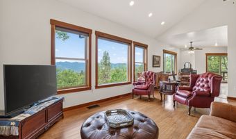 22494 Jefferson Rd, Ashland, OR 97520