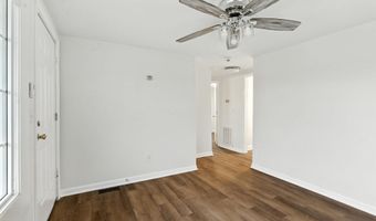 35 James St, Angier, NC 27501