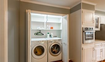 140 Rollingwood Dr, Athens, GA 30605