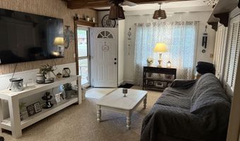 28 Cambridge Ct, Anderson, IN 46012