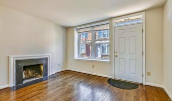 1525 ORONOCO St, Alexandria, VA 22314