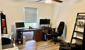16 Valiant Dr, Coventry, RI 02816