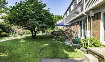 3305 Williamsburg Rd, Ann Arbor, MI 48108