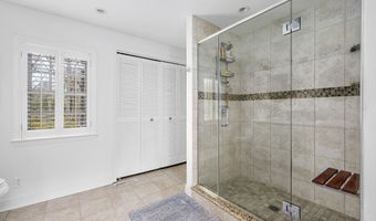 79 Sturgis Ln, Barnstable, MA 02630