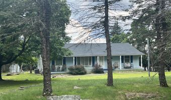200 Dogwood Ter, Albrightsville, PA 18210