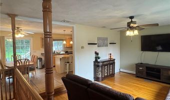 25 Beechnut Dr, Johnston, RI 02919