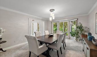 3427 E Dobson Pl, Ann Arbor, MI 48105