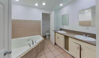 120 S 12th St, Airville, PA 15203