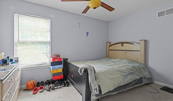 120 WYNNEFIELD Rd, Bear, DE 19701