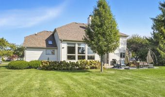 303 Hunters Rdg, Auburn, IN 46706