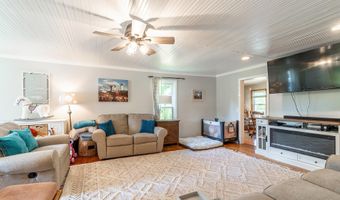 315 N York St, Albion, IN 46701