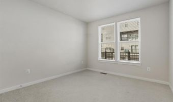 20280 NEWFOUNDLAND Sq, Ashburn, VA 20147