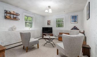 81 Shippee Rd, East Greenwich, RI 02818