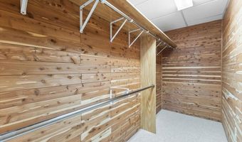 827 SW 46th St, Ankeny, IA 50023