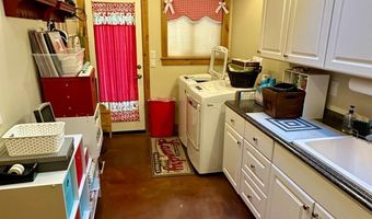1428 Meadow Dr, Arnold, CA 95223