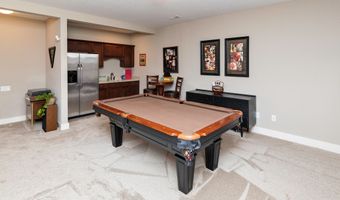 312 NE Pinehurst Cir, Ankeny, IA 50021