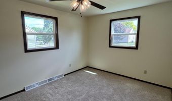 2704 N DAVID St, Appleton, WI 54914