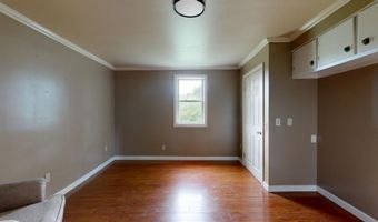 445 W River Rd, Augusta, ME 04330