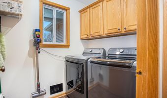 8331 Prairie View Ln SE, Alto, MI 49302