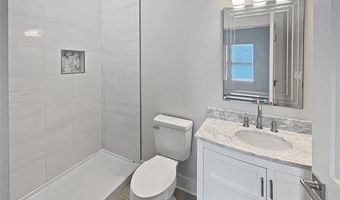 56 GOOD St, Bay St. Louis, MS 39520