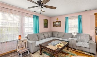 3060 SW Sharmin Ln, Ankeny, IA 50023