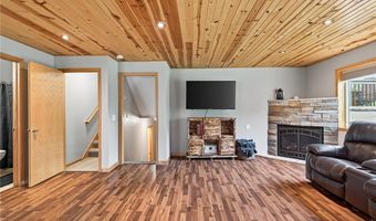 800 Beech Ln S, Annandale, MN 55302