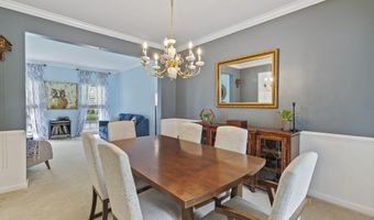 10 Butternut Ln, Bayville, NJ 08721