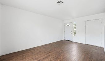 1225 N Broadway 14, Escondido, CA 92026