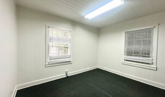 1102 N Hutchinson, Adel, GA 31620