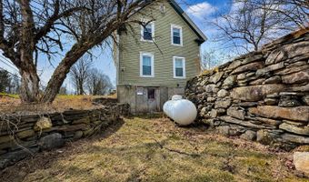 11 N Ridge Rd, Burke, VT 05871