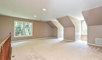 620 River Oaks Ln, Charlotte, NC 28226
