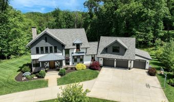 8279 Revado Hills Ct, Ada, MI 49301