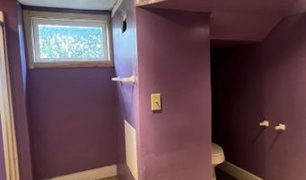 135 Morris Ave, Athens, OH 45701