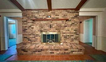 2010 Patricia Dr, Carlsbad, NM 88220