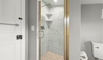123 CORAL St, Beach Haven, NJ 08008