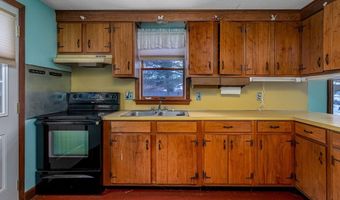 10 Jonathan Dr, Ayer, MA 01432