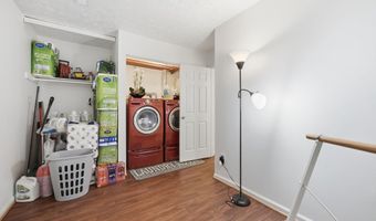 5513 WOODLAWN MANOR Ct, Alexandria, VA 22309