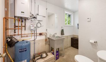 28 Upper Lead Mountain Pond Rd, Aurora, ME 04408