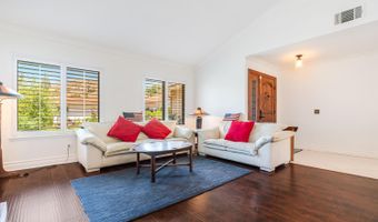 1148 Belleza St, Camarillo, CA 93012
