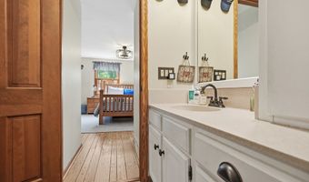 1362 Hillcrest Dr, Ashland, OH 44805