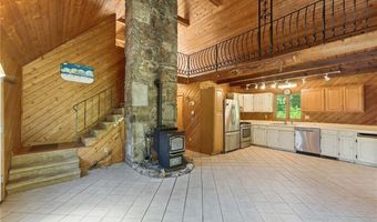 130 S Niantic Dr, Charlestown, RI 02813