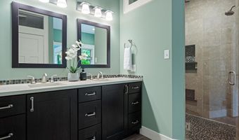 3867 Hawk Crest Rd, Ann Arbor, MI 48103