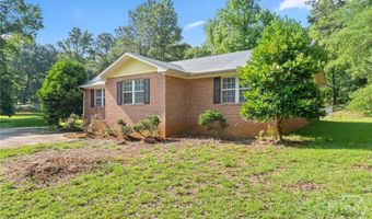 175 Big Oak Cir, Athens, GA 30605