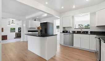 1138 E TREMONT St, Allentown, PA 18104