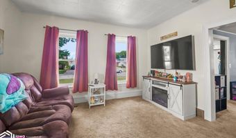 714 2nd Ave, Ackley, IA 50601