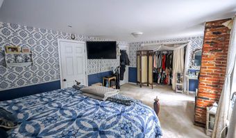 38 Border St, Amherst, NH 03031