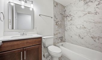 122 Forest Dr, Aberdeen, NC 28315